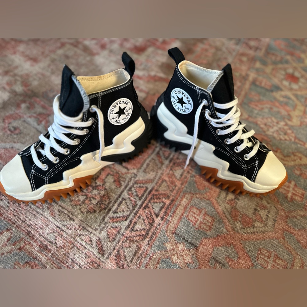 Converse Run Star Motion CX Platform women’s size 7.5 new never worn.